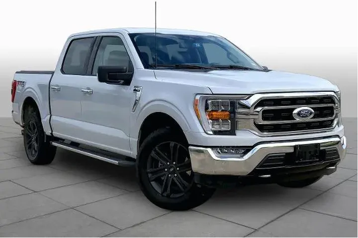 $34743 : Ford F-150 2021 4x4 XL 4dr S image 3