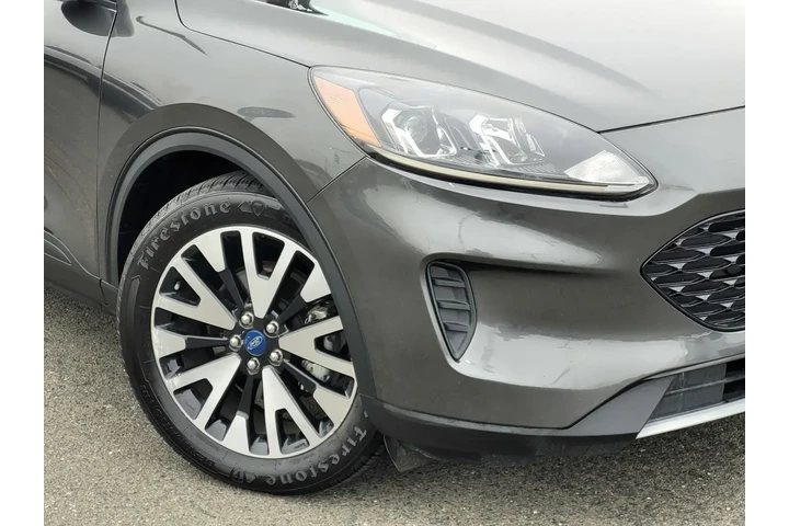 $17500 : Ford Escape Hybrid 2020 SE S image 9