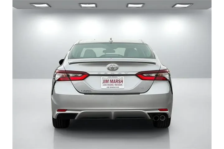 $20755 : Toyota Camry 2021 SE 4dr Sed image 4