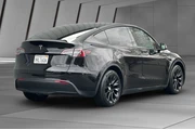 $38000 : Tesla Model Y 2025 AWD Long thumbnail