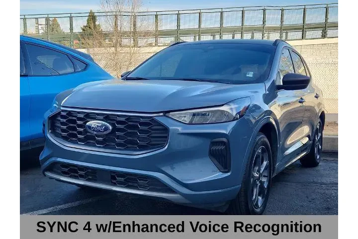 $20300 : Ford Escape 2024 ST-Line 4dr image 5