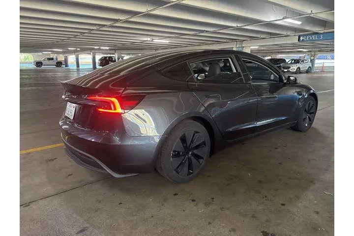 $34995 : Tesla Model 3 2024 Long Rang image 3
