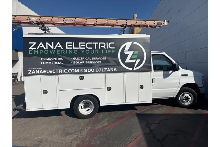 $31300 : Ford E-Series 2022 E-350 SD image 7