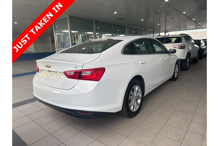 $18453 : Chevrolet Malibu 2024 LT 4dr image 5