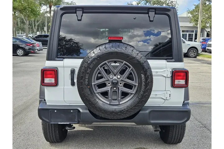 $34290 : Jeep Wrangler 2024 4x4 Sport image 7