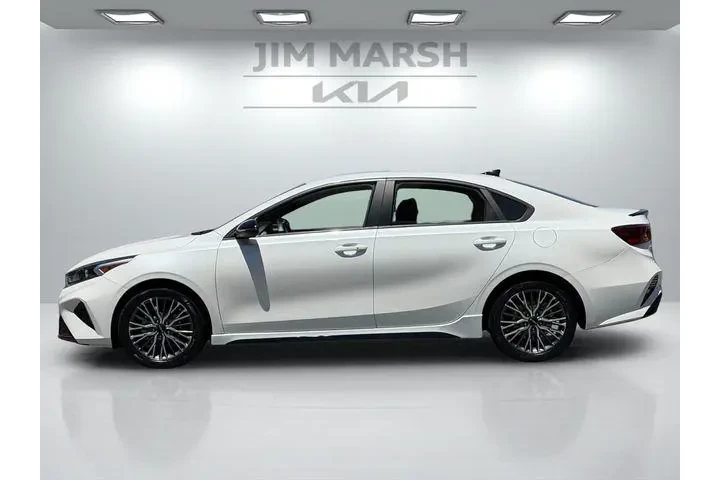 $20988 : Kia Forte 2023 GT-Line 4dr S image 3