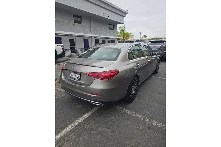 $35000 : Mercedes-Benz C-Class 2023 C image 3