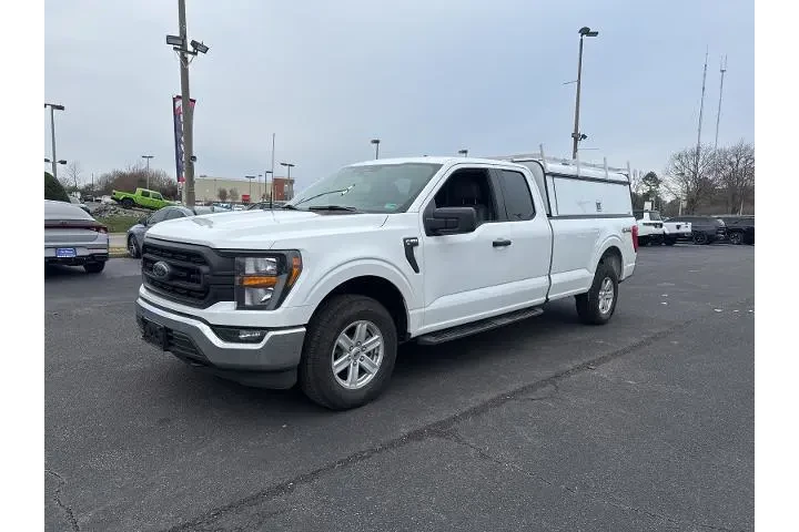 $37950 : Ford F-150 2023 4x4 XL 4dr S image 2