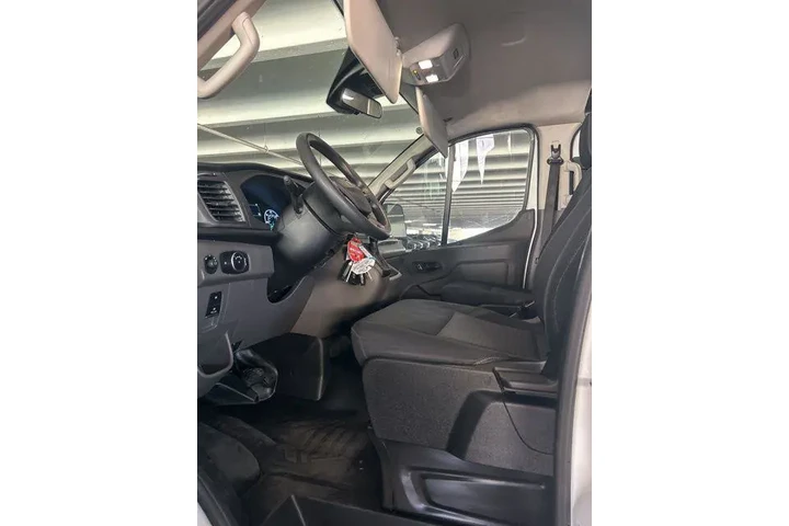 $29995 : Ford Transit 2024 250 3dr SW image 6