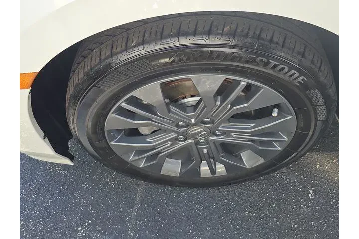 $38990 : Honda Odyssey 2025 Touring 4 image 8