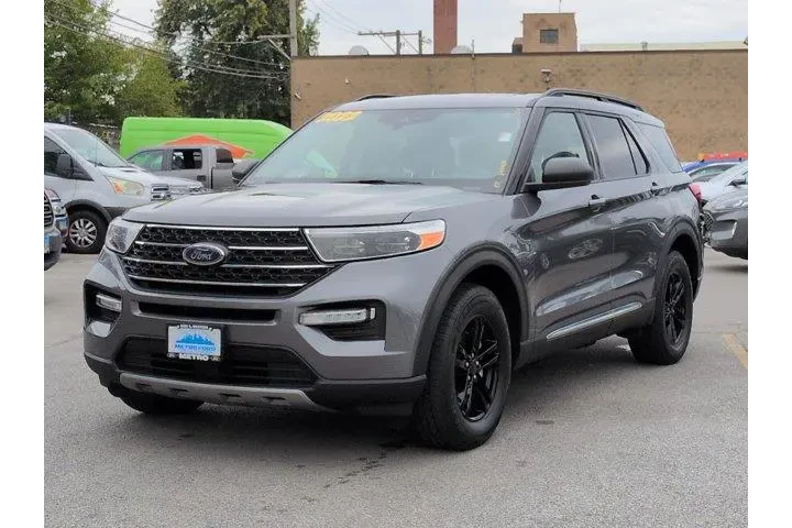 $25997 : Ford Explorer 2022 AWD XLT 4 image 8