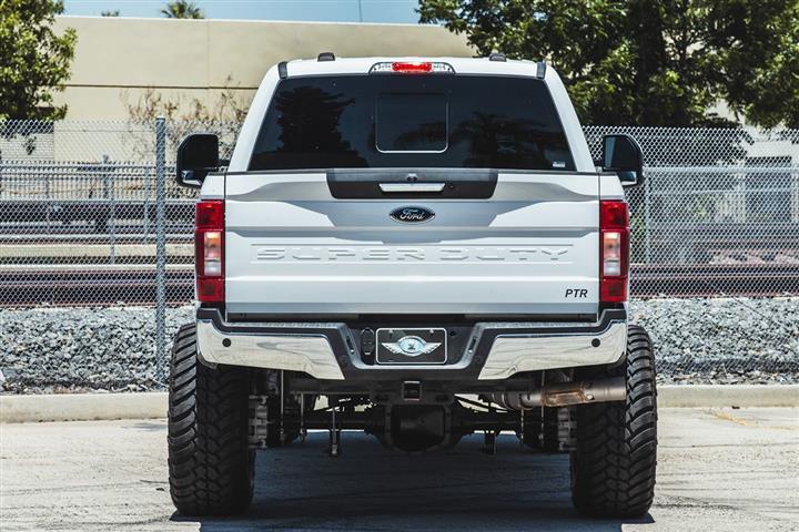 2022 Super Duty F-250 SRW LAR image 10