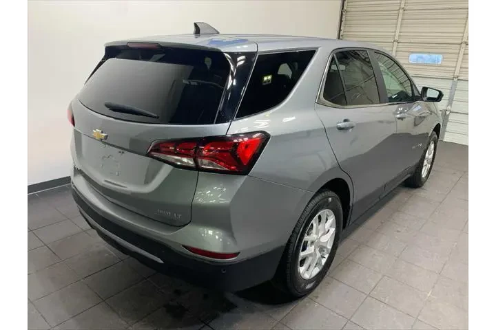 $26489 : Chevrolet Equinox 2024 4x4 L image 3