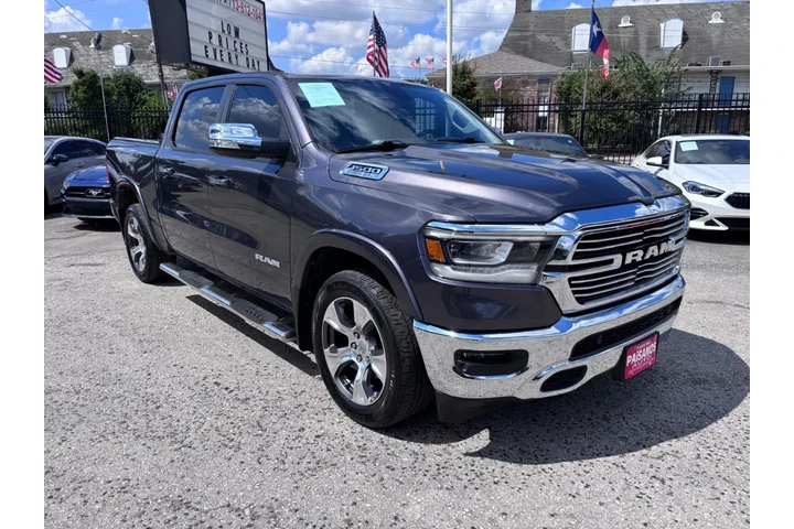 2019 RAM 1500 Laramie image 3