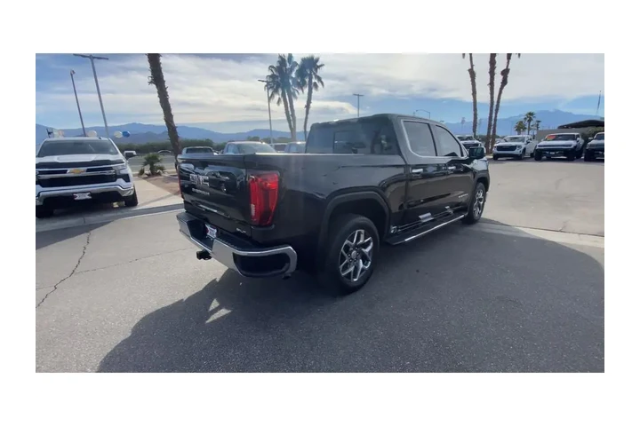 $44500 : 2023 Sierra 1500 image 8