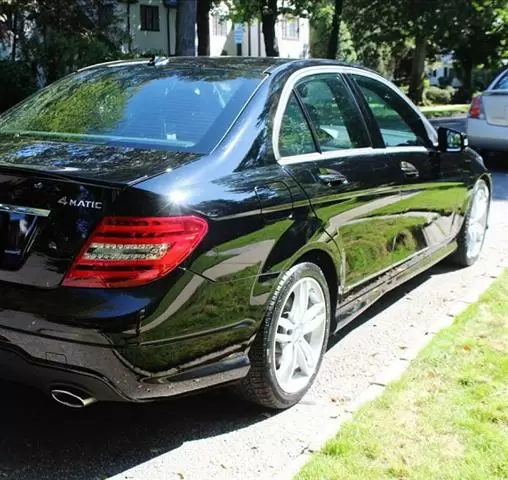 $5500 : 2014 MERCEDES BENZ C300 SEDAN image 3