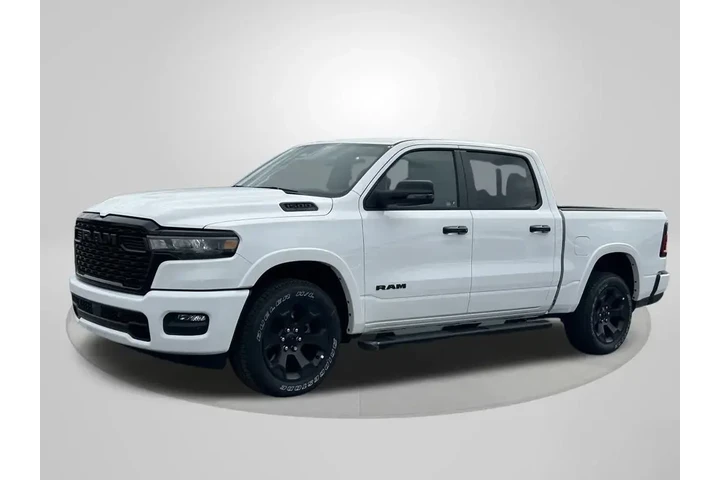 $37720 : Ram 1500 2025 4x2 Big Horn 4 image 2