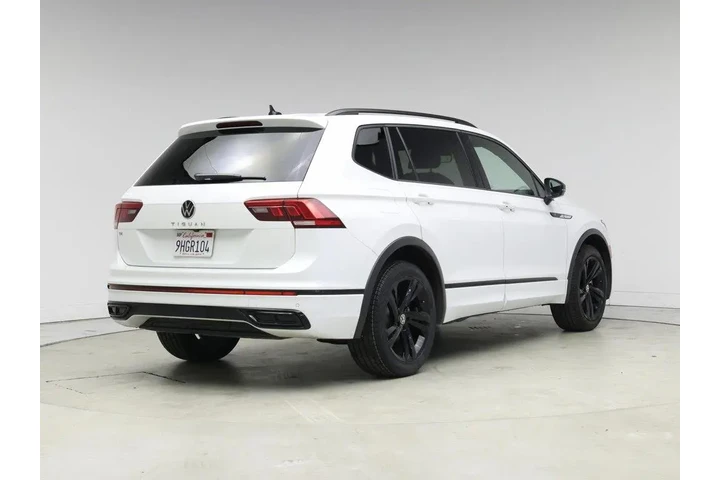 $25998 : Volkswagen Tiguan 2023 SE R- image 8