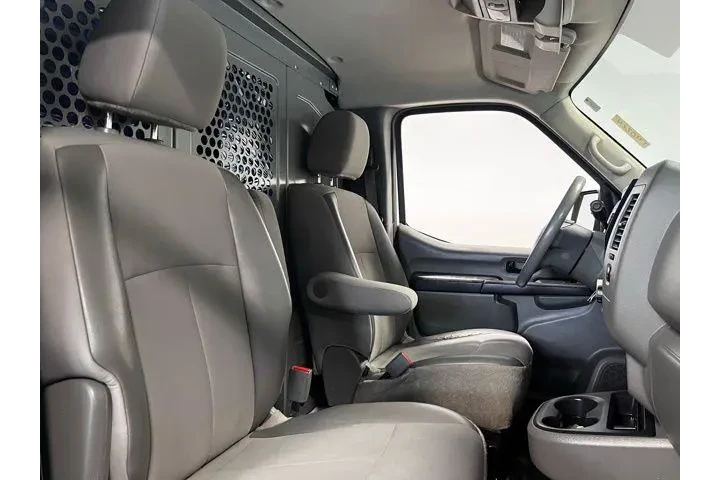 $23980 : Nissan NV 2020 image 10