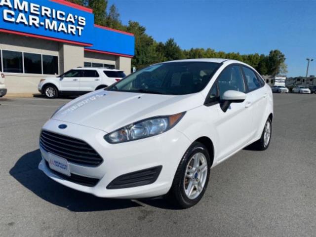 2019 Fiesta image 1