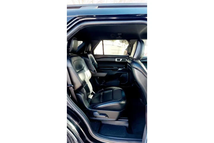 $11990 : 2020 Explorer XLT image 5