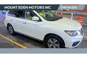 $7995 : 2017 Pathfinder SL thumbnail