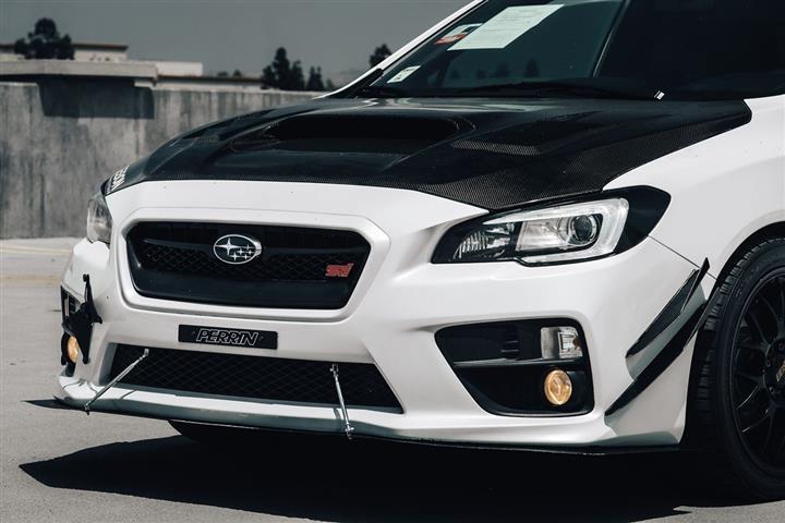 2016 WRX STI image 10