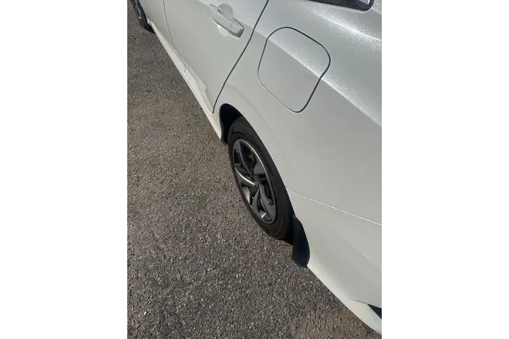 $18307 : Honda Civic 2019 LX 4dr Seda image 10