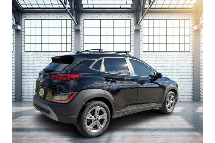 $19820 : Hyundai KONA 2023 SEL 4dr Cr image 3