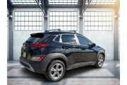 $19820 : Hyundai KONA 2023 SEL 4dr Cr thumbnail