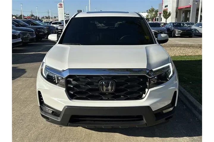 $31750 : Honda Passport 2023 AWD EX-L image 2