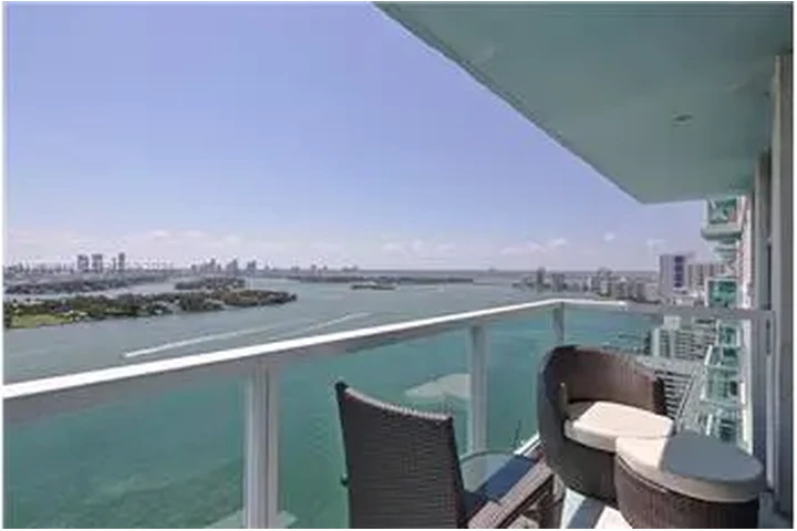 $6800 : Rental property with 2 bedro image 3