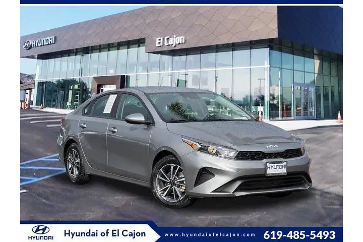 $16499 : Kia Forte 2023 LXS 4dr Sedan image 1