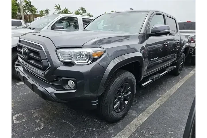 $28490 : Toyota Tacoma 2022 4x2 TRD O image 2