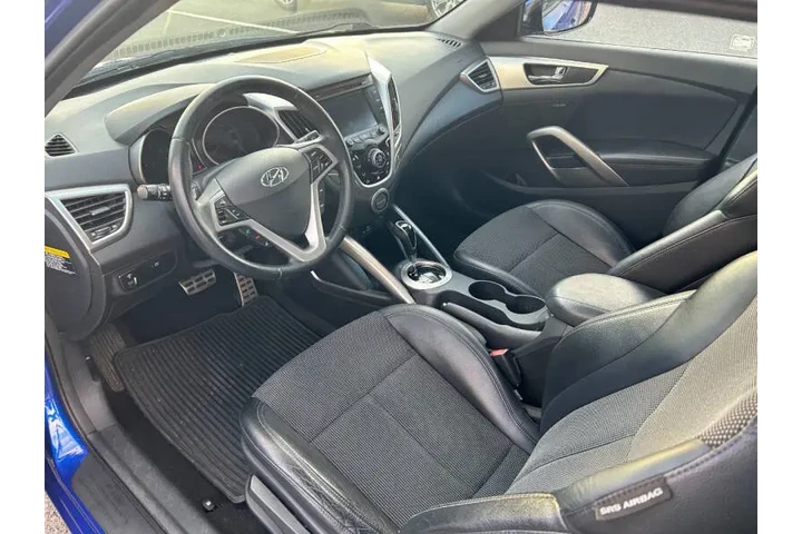 $5995 : 2013 Veloster image 10