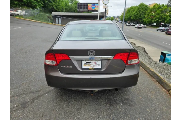 $6499 : 2010 Civic EX-L image 5