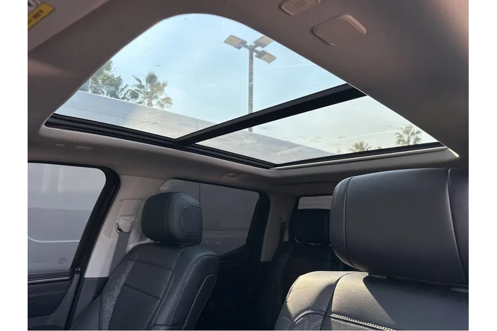 $44997 : 2022 Tundra 4WD Limited image 8