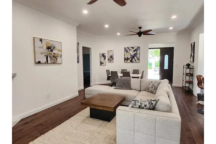 $2350 : 3-bedroom house image 3