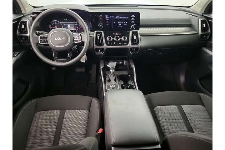 $24998 : Kia Sorento 2023 LX 4dr SUV image 9