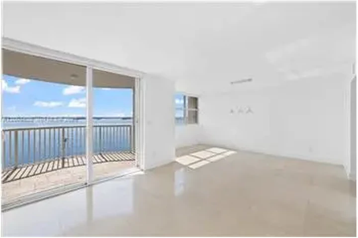 $6700 : Rental property with 3 bedro image 8