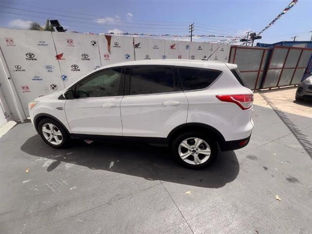 $11995 : Used 2015 Escape FWD 4dr SE f image 6