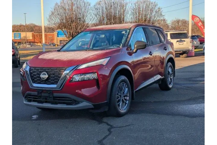 $21993 : Nissan Rogue 2023 AWD S 4dr image 2