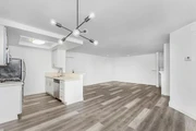 $1200 : Vive en Koreatown, LA thumbnail