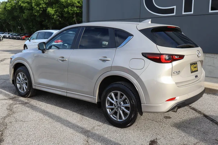 $26587 : 2025 CX-5 2.5 S Select Packag image 6