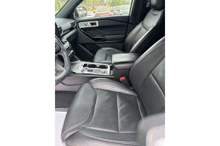 $34325 : Ford Explorer 2021 AWD ST 4d image 6