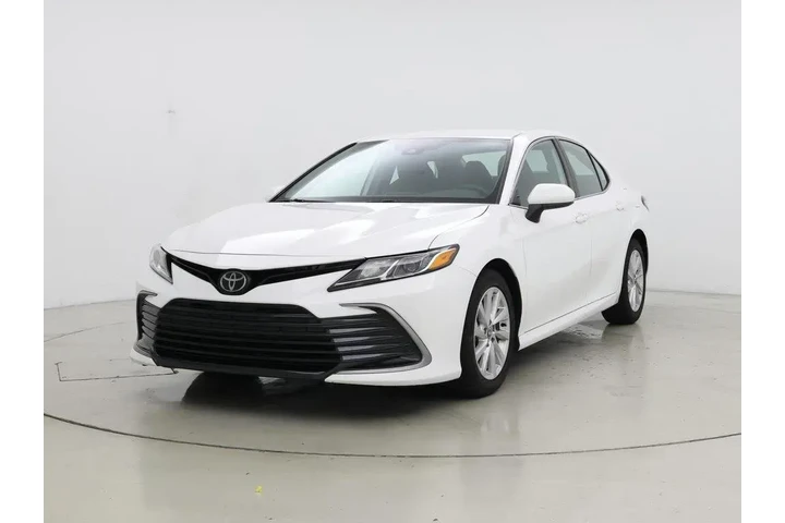 $20998 : Toyota Camry 2023 LE 4dr Sed image 4