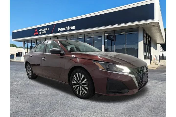 $21897 : Nissan Altima 2024 2.5 SV 4d image 1