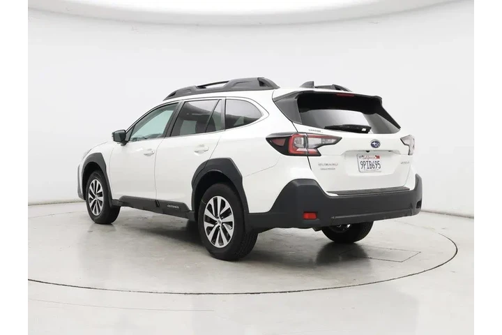 $28998 : Subaru Outback 2025 AWD Prem image 2