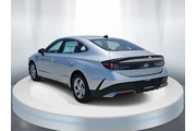 $23745 : Hyundai SONATA 2025 SE 4dr S thumbnail