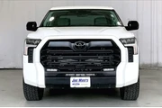 $39892 : Toyota Tundra 2023 4x4 SR5 4 thumbnail